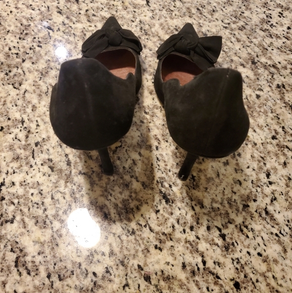 Shoe - Picture 4 of 5